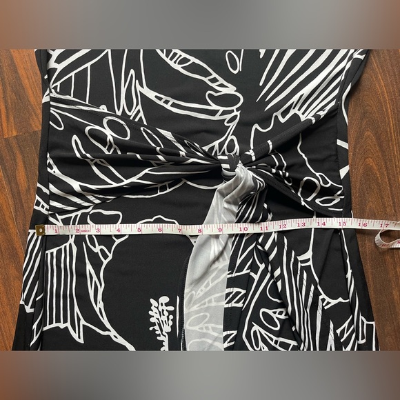 NorthStyle Long Black & White Print Maxi Dress - Picture 8 of 8